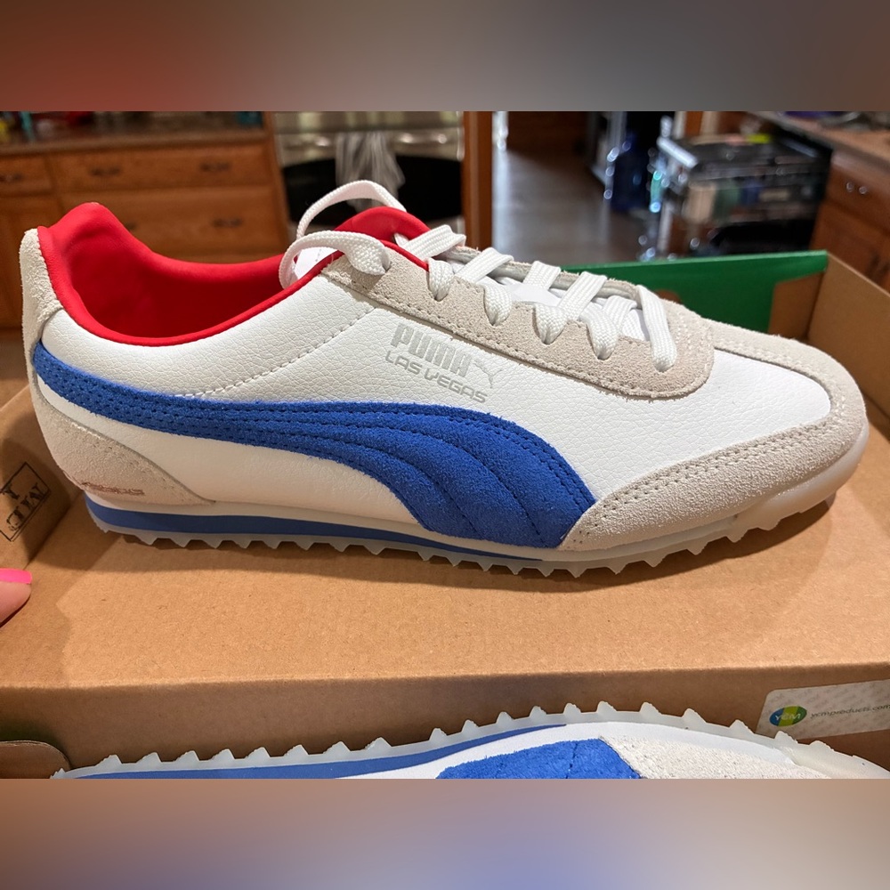 Puma Las Vegas White, Blue, and Red Sneakers NWT/box